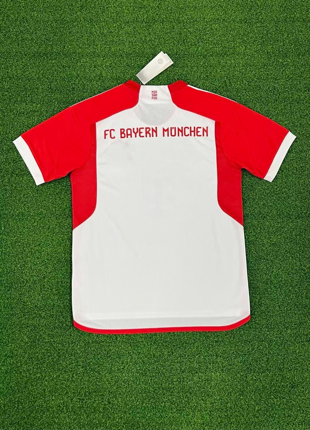 Bayern Munich maillot Domicile 2023 2024