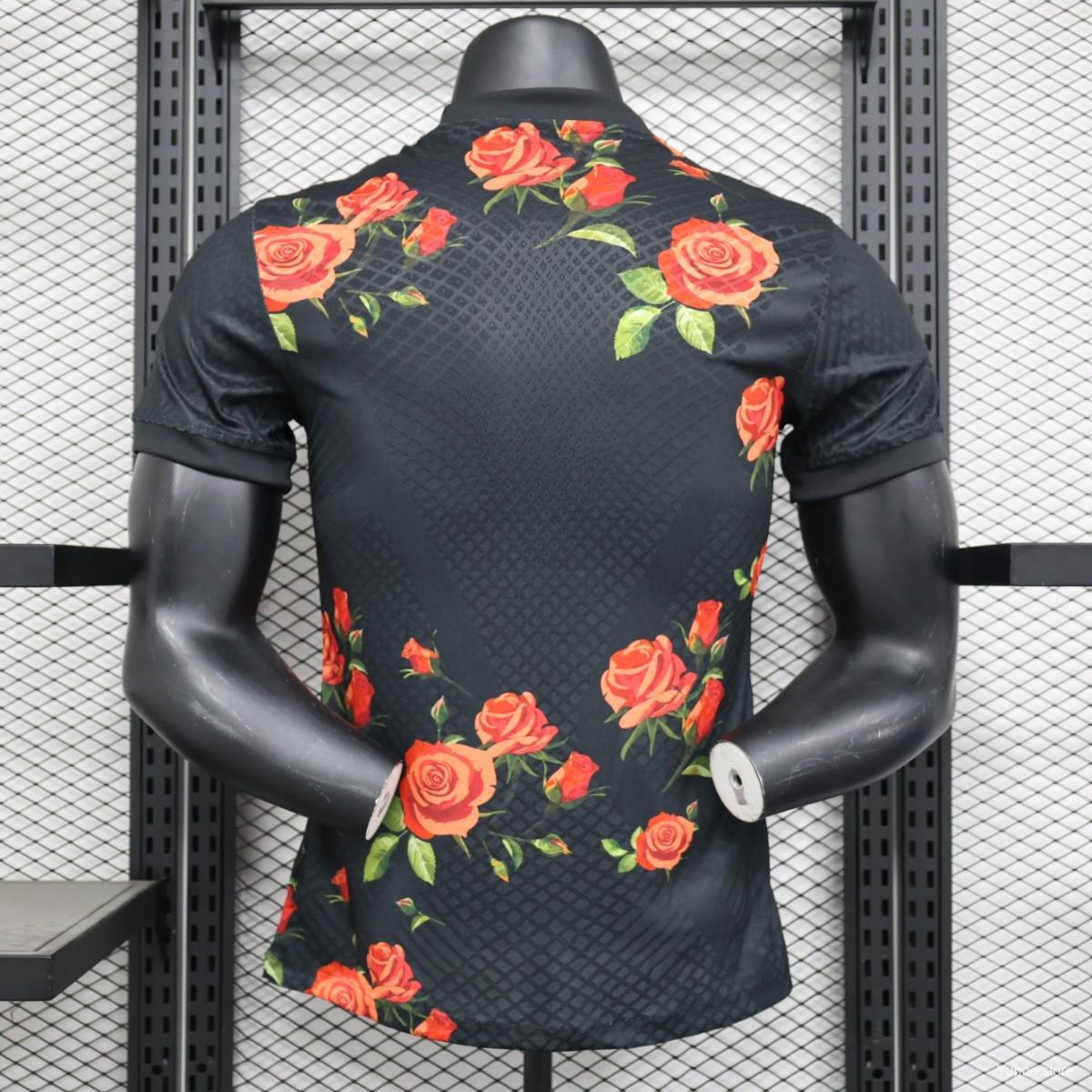 Japon maillot Édition spéciale Roses version Player 2023 2024