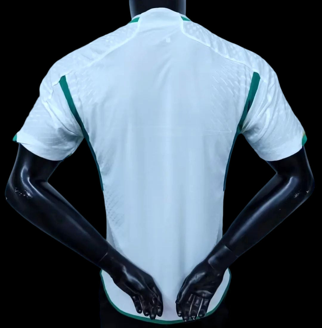 ALGÉRIE MAILLOT EXTÉRIEUR VERSION PLAYER BLANC 2023 2024